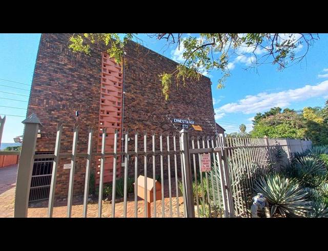 2 BEDROOM APARTMENT FOR SALE IN PRETORIA GARDENS